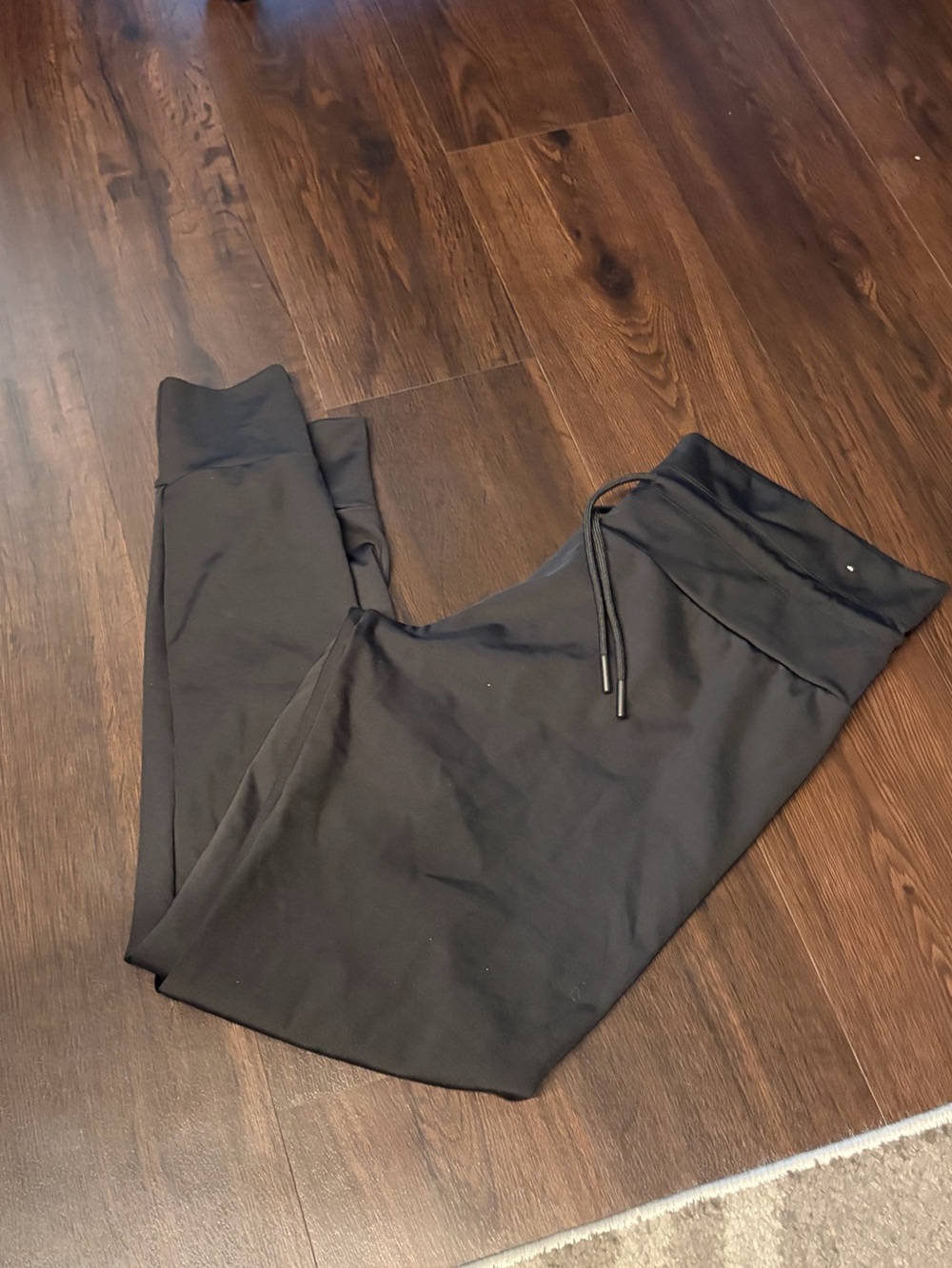 No Boundaries Women’s Black Sweatpants with Drawstring